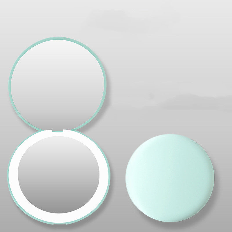 Mini makeup mirror with led light